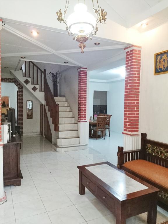 Hostel Bogor Kültér fotó
