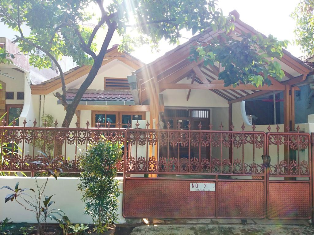 Hostel Bogor Kültér fotó
